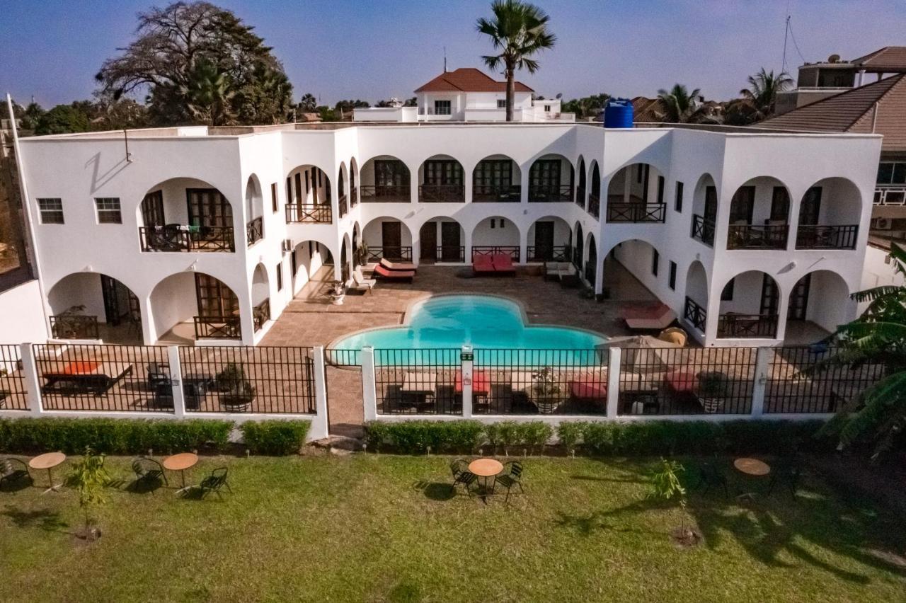 Harmony Resort Boutique Hotel Banjul Exterior photo