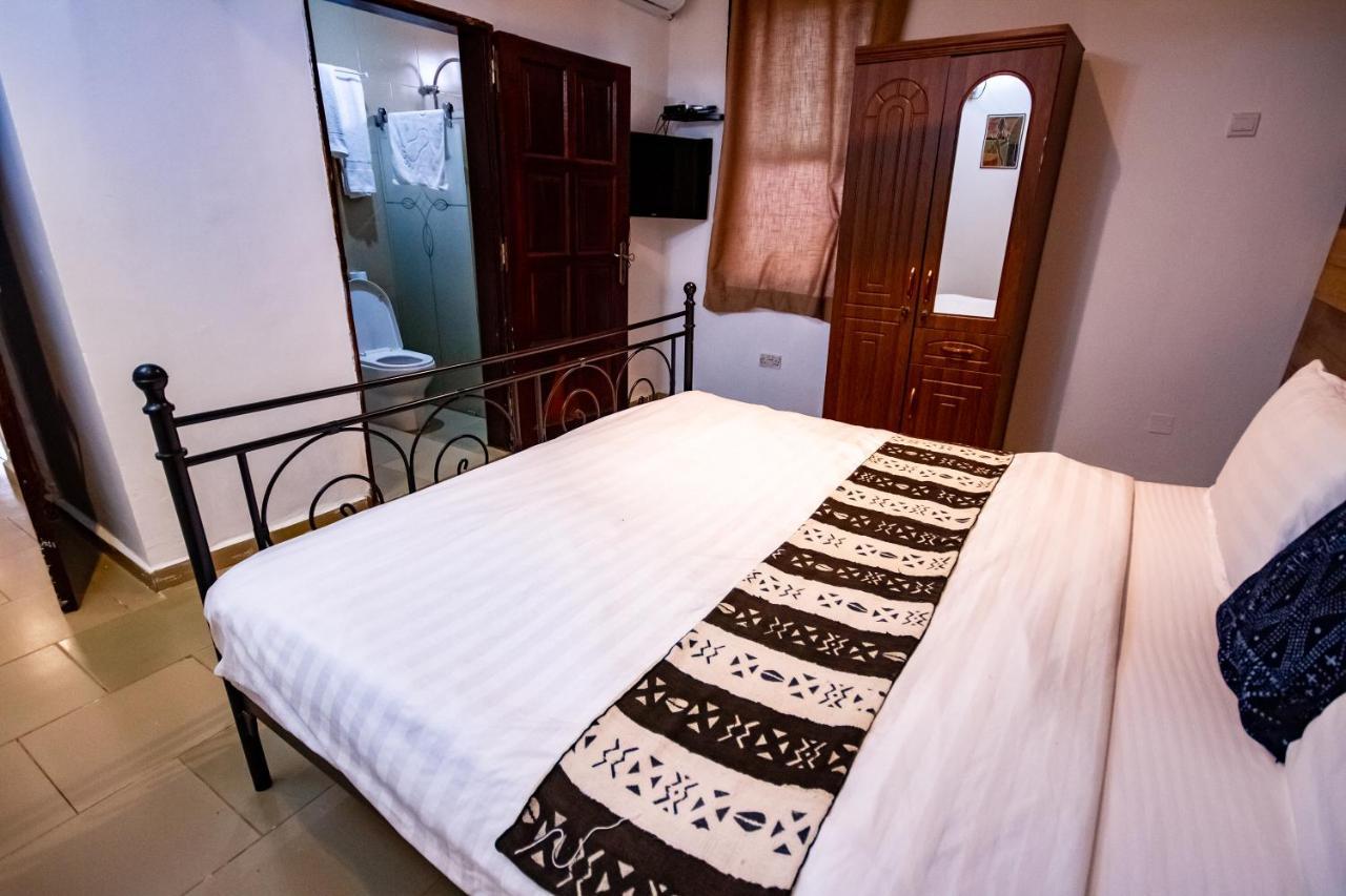 Harmony Resort Boutique Hotel Banjul Exterior photo
