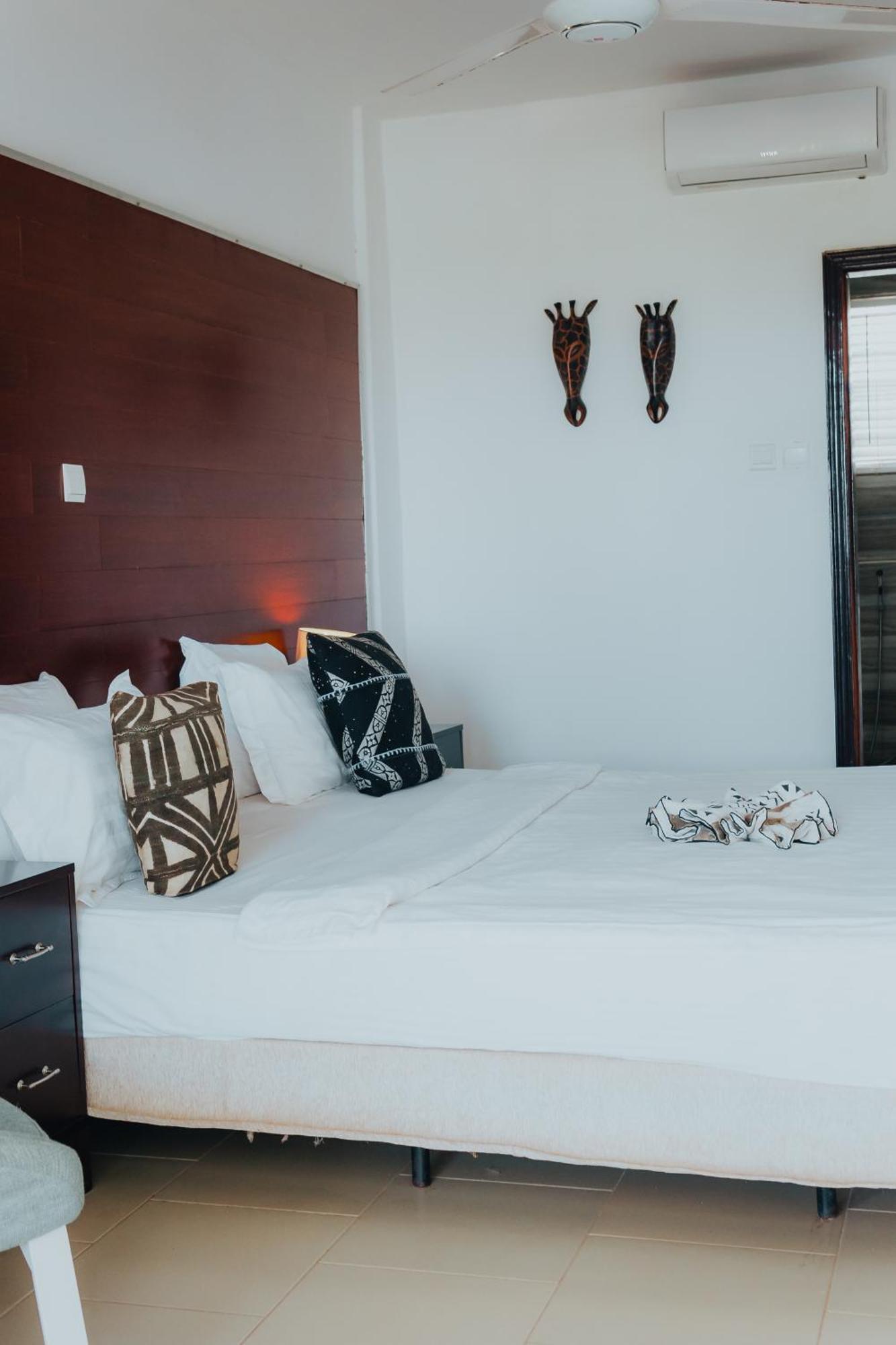 Harmony Resort Boutique Hotel Banjul Exterior photo