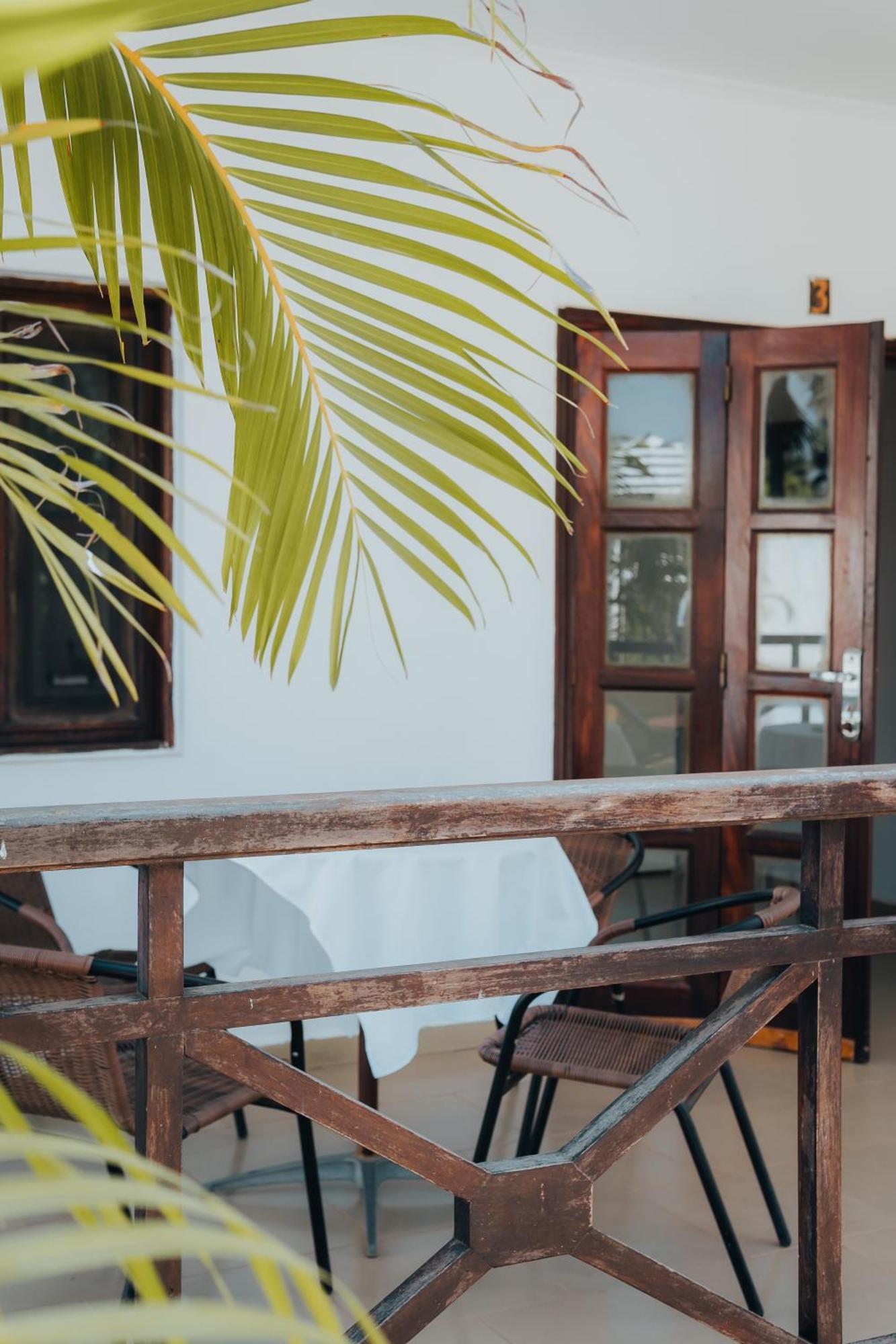 Harmony Resort Boutique Hotel Banjul Exterior photo